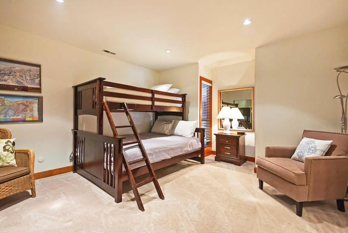 פארק סיטי Stunning Location 2Bdr Condo Retreat מראה חיצוני תמונה