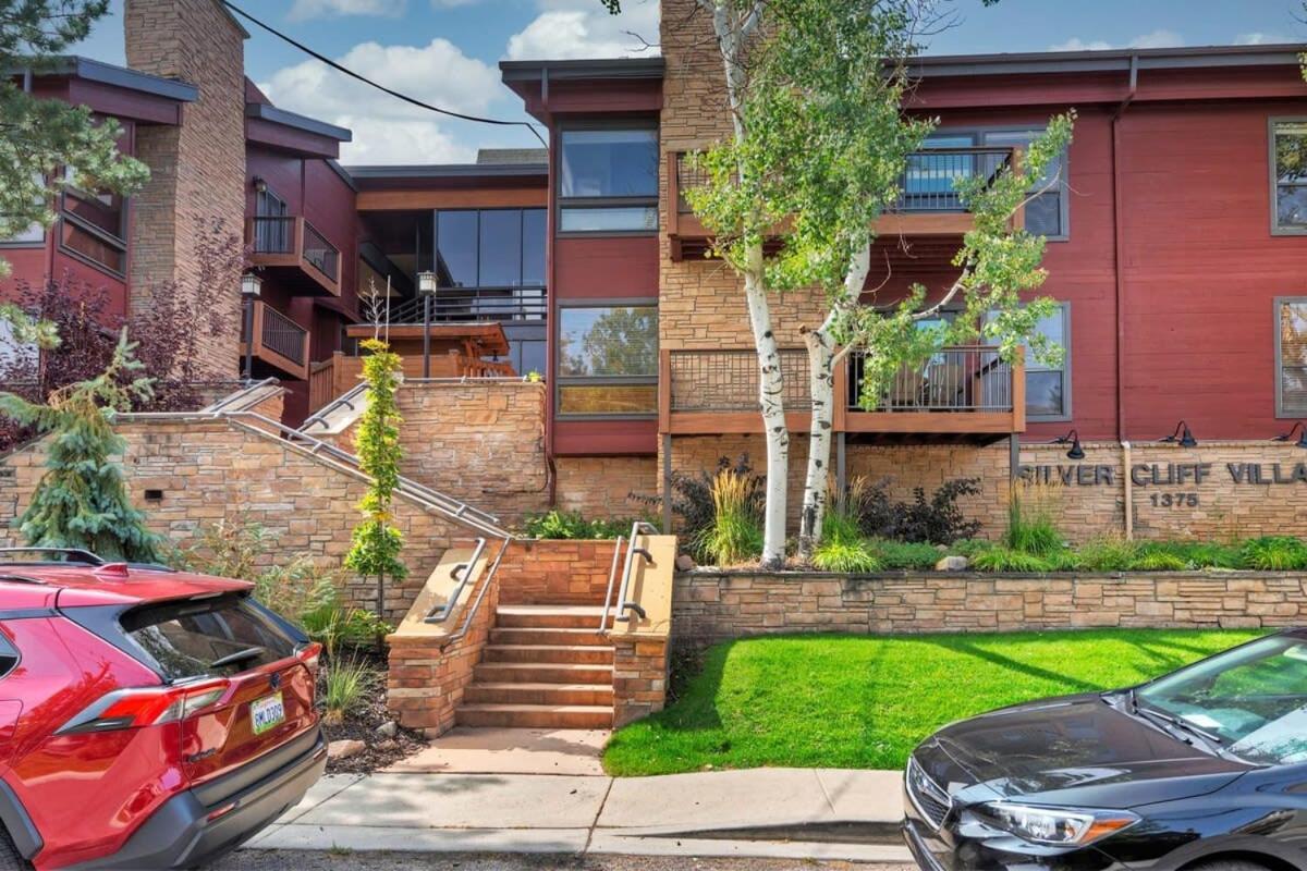 פארק סיטי Stunning Location 2Bdr Condo Retreat מראה חיצוני תמונה